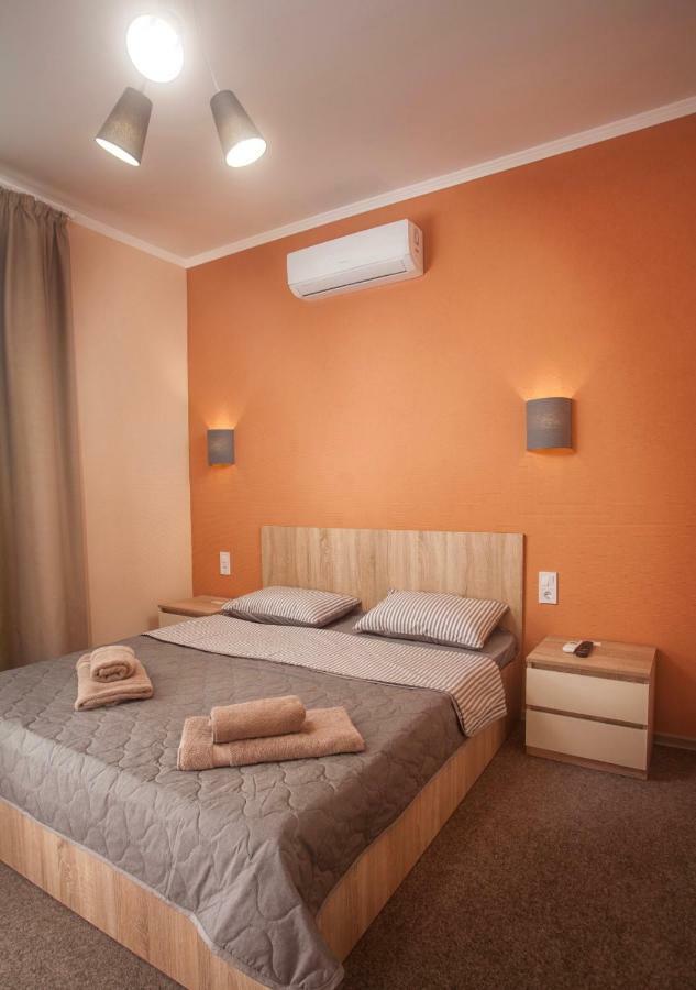 Fanfan Hotel Odessa Eksteriør billede