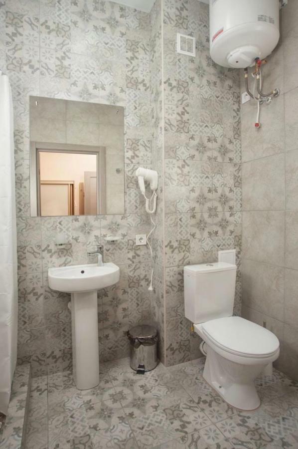 Fanfan Hotel Odessa Eksteriør billede