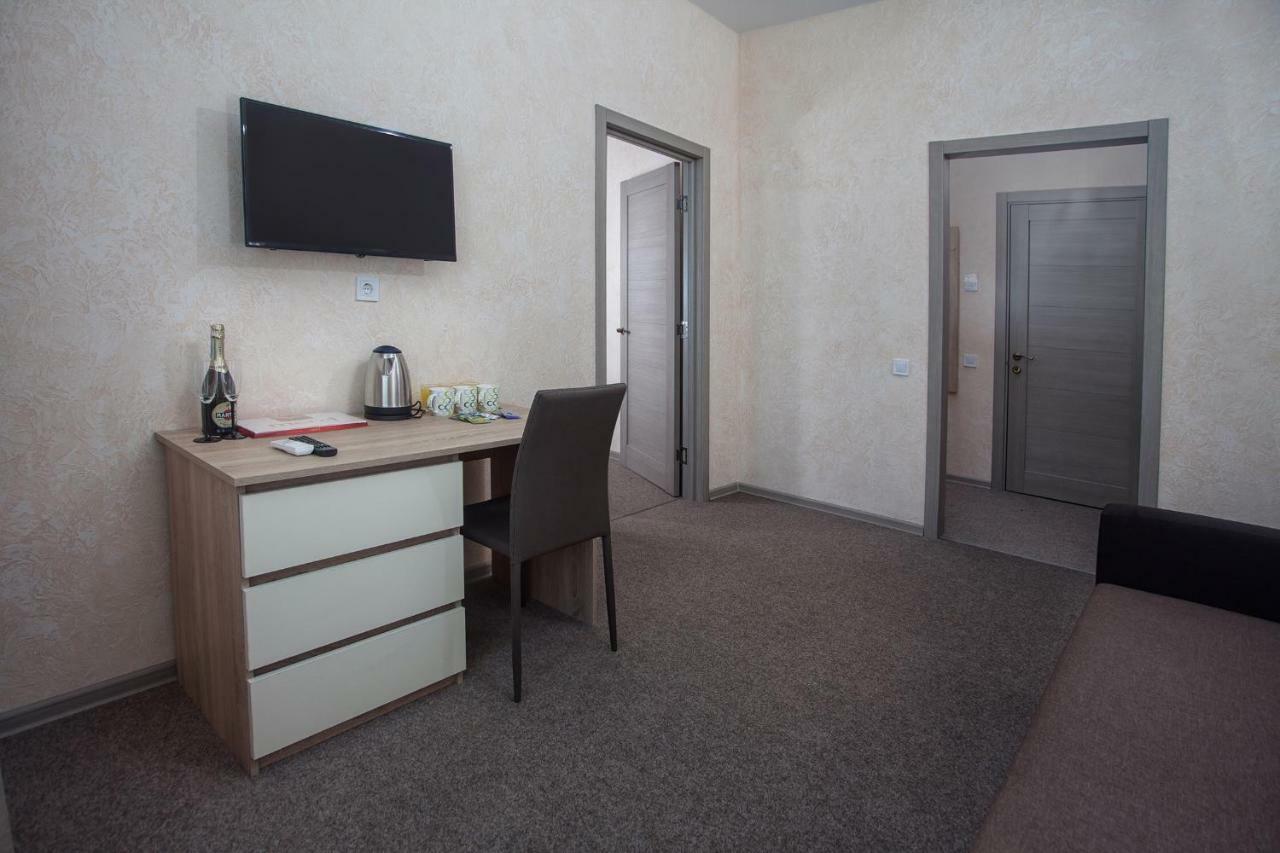 Fanfan Hotel Odessa Eksteriør billede